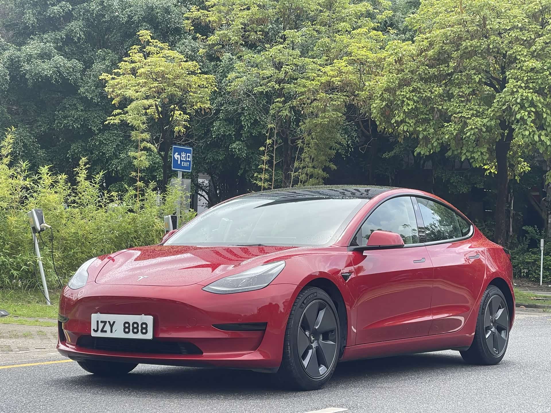 Tesla Model 3, 2021 1