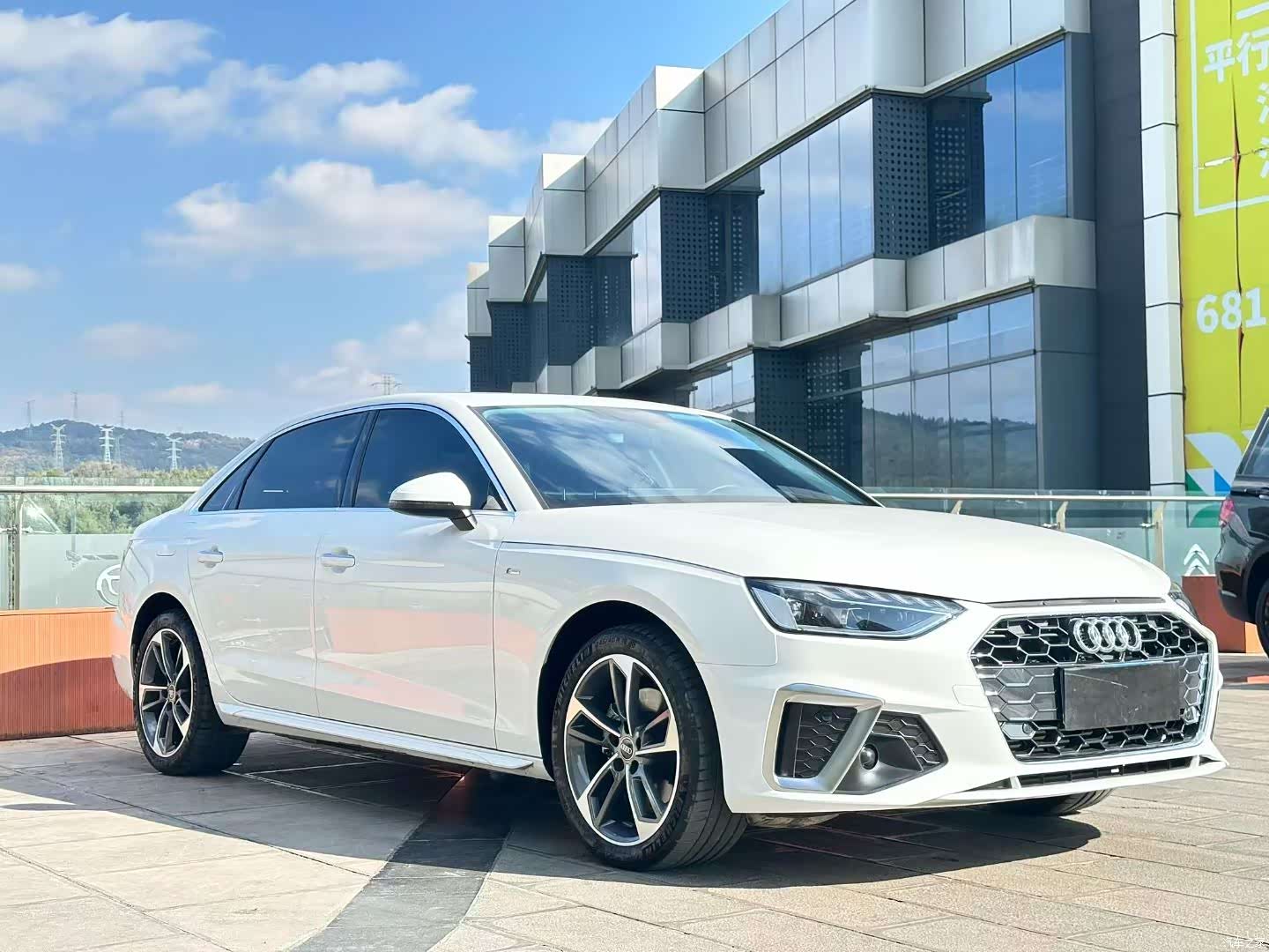 Audi A4L, 2024 2