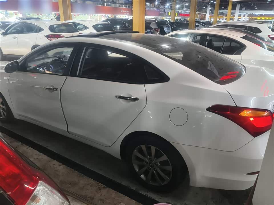 Hyundai Name picture