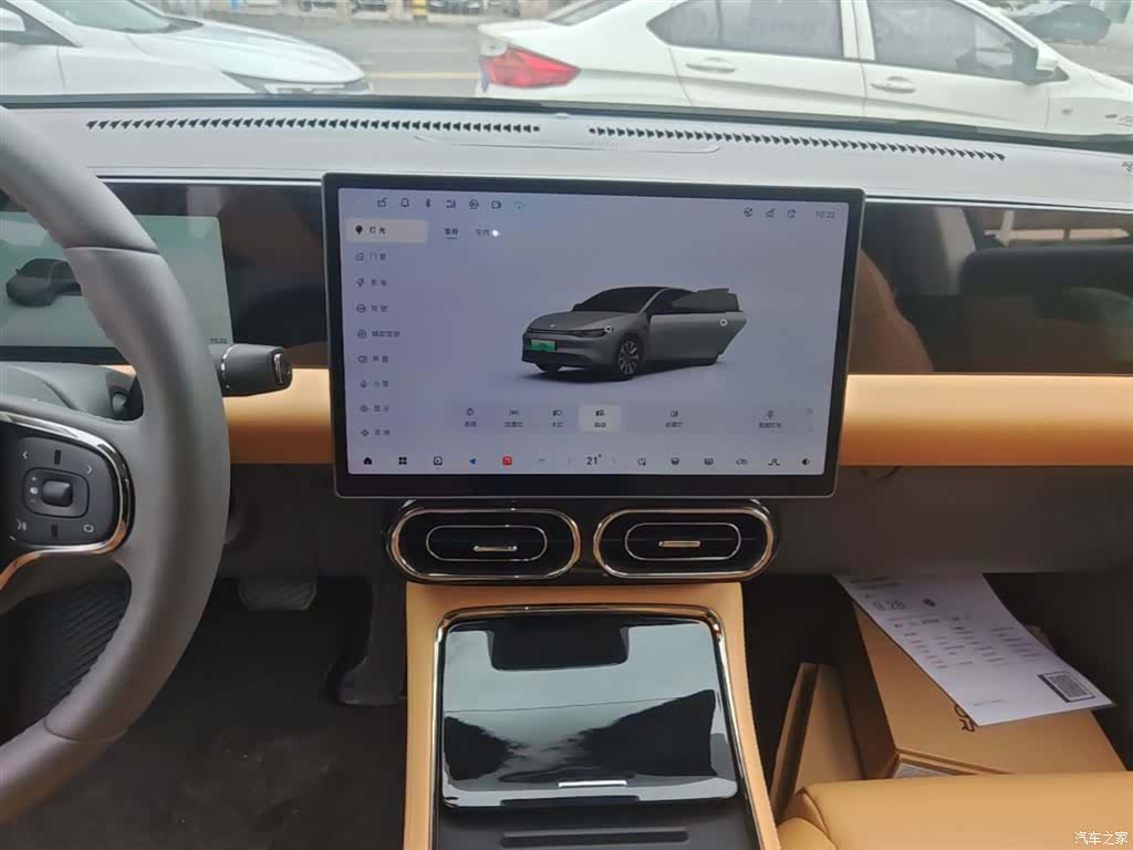 Leapmotor C01, 2024 13