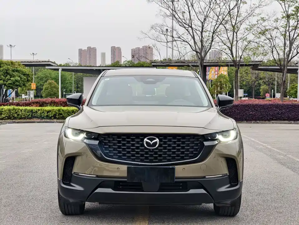 Mazda CX-50 line also