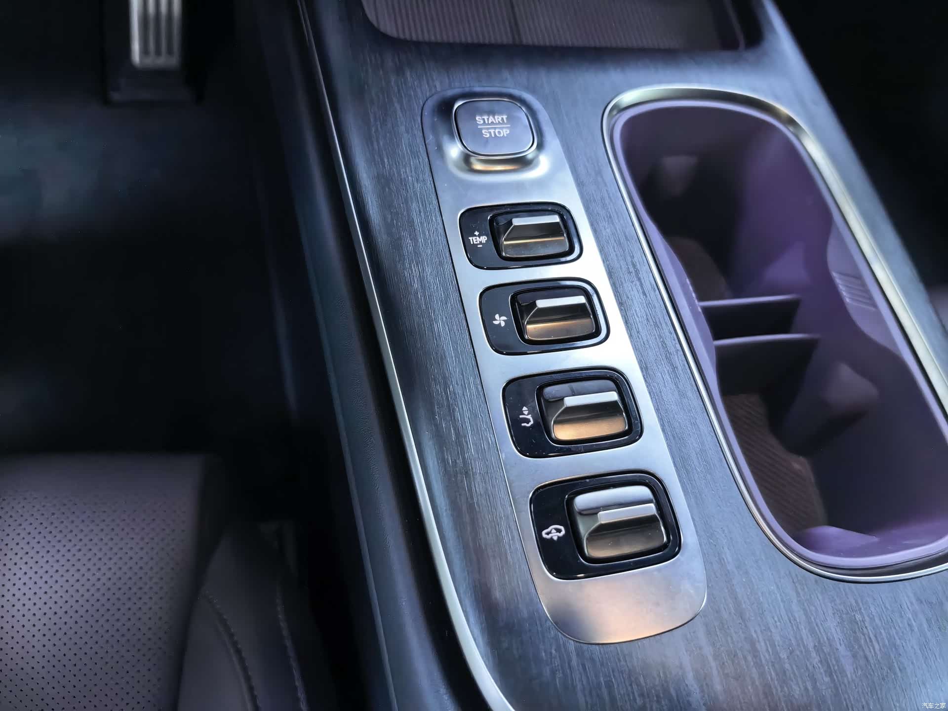 Xiaomi SU7, 2025 9