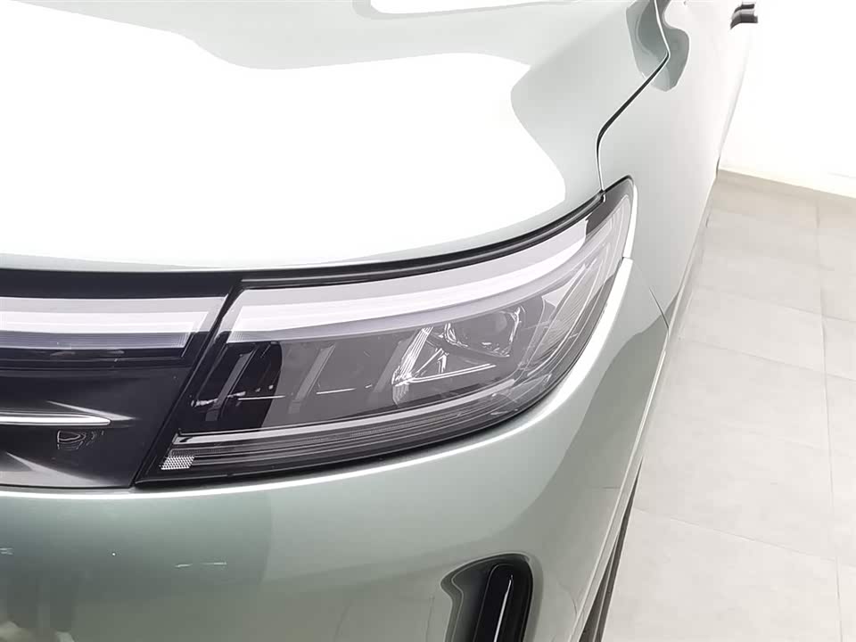 AITO Ask the world M7