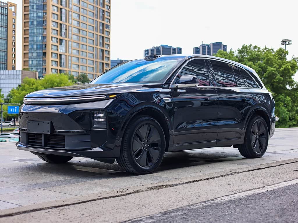 Li Auto L6