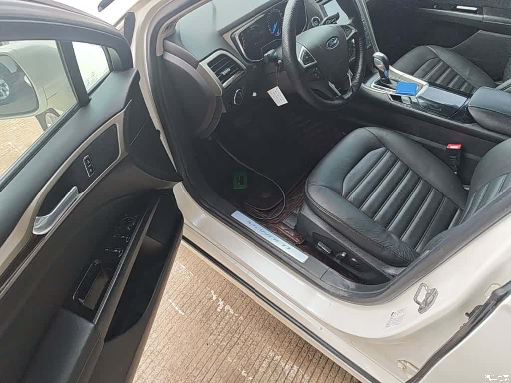 Ford Mondeo, 2014 16