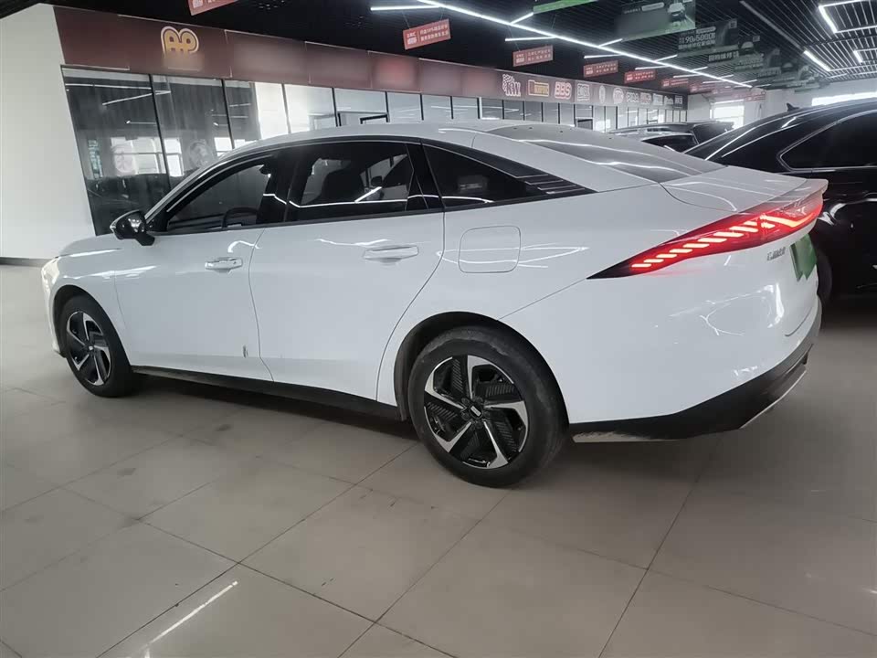 Geely Galaxy Galaxy L6