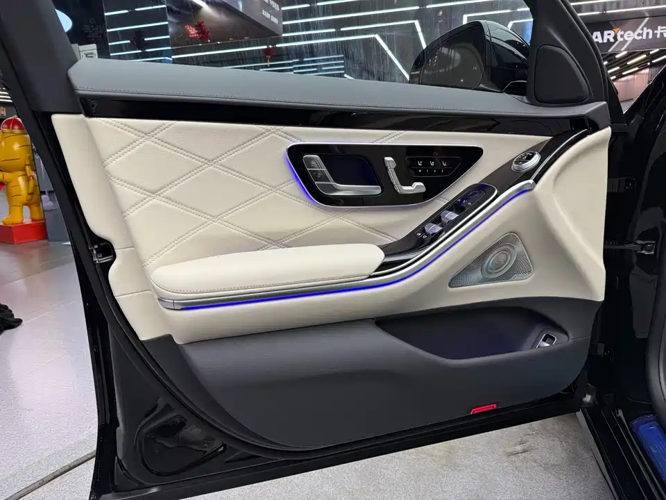 Mercedes-Benz Maybach S-class