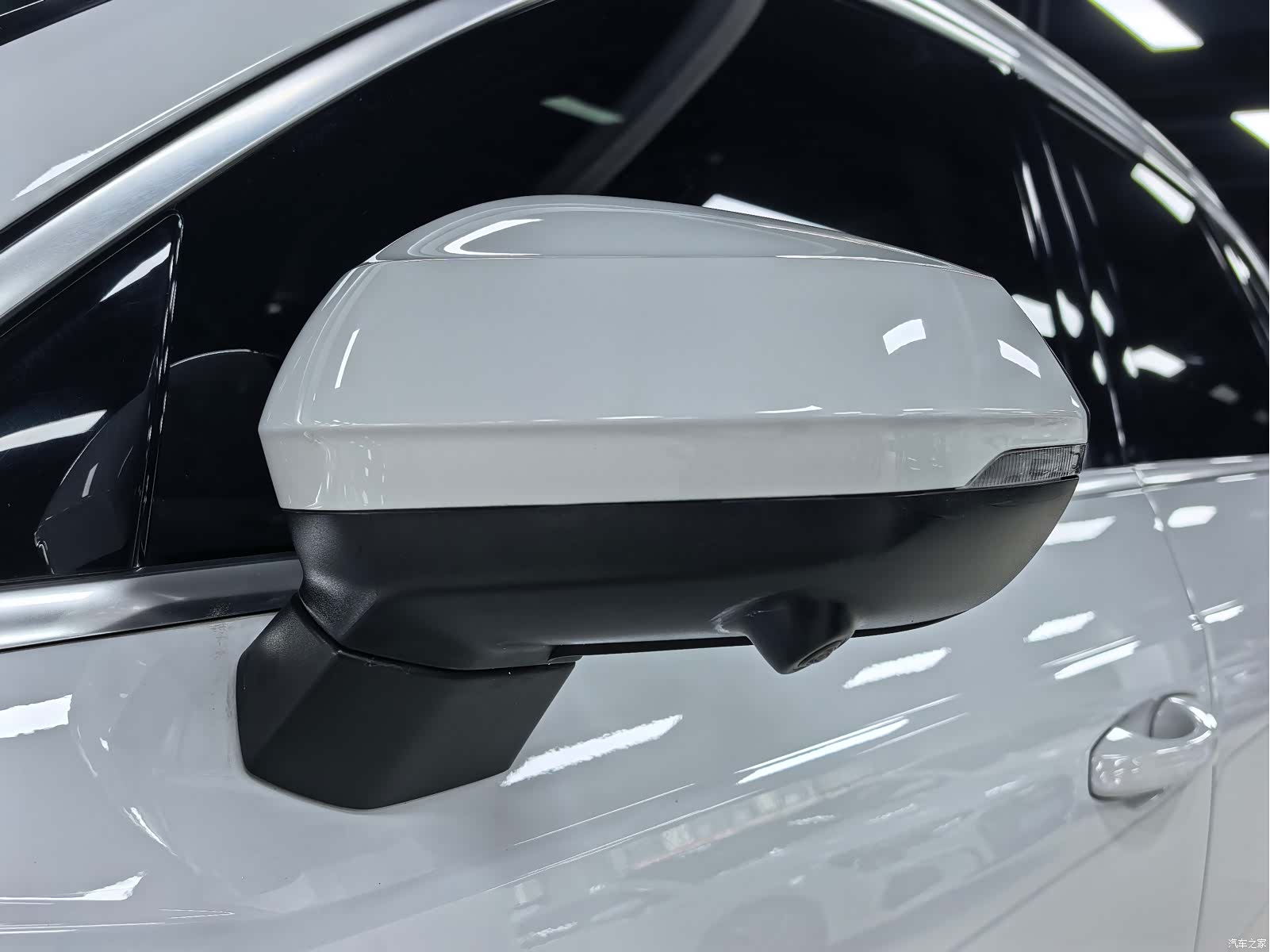 Audi Q3, 2023 8