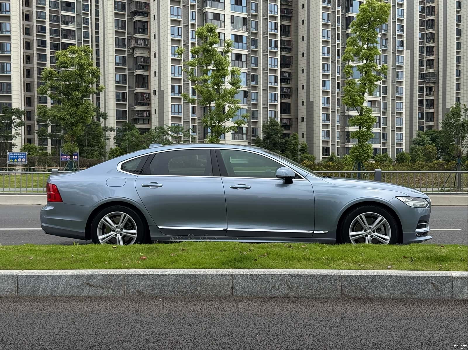 Volvo S90, 2019 14