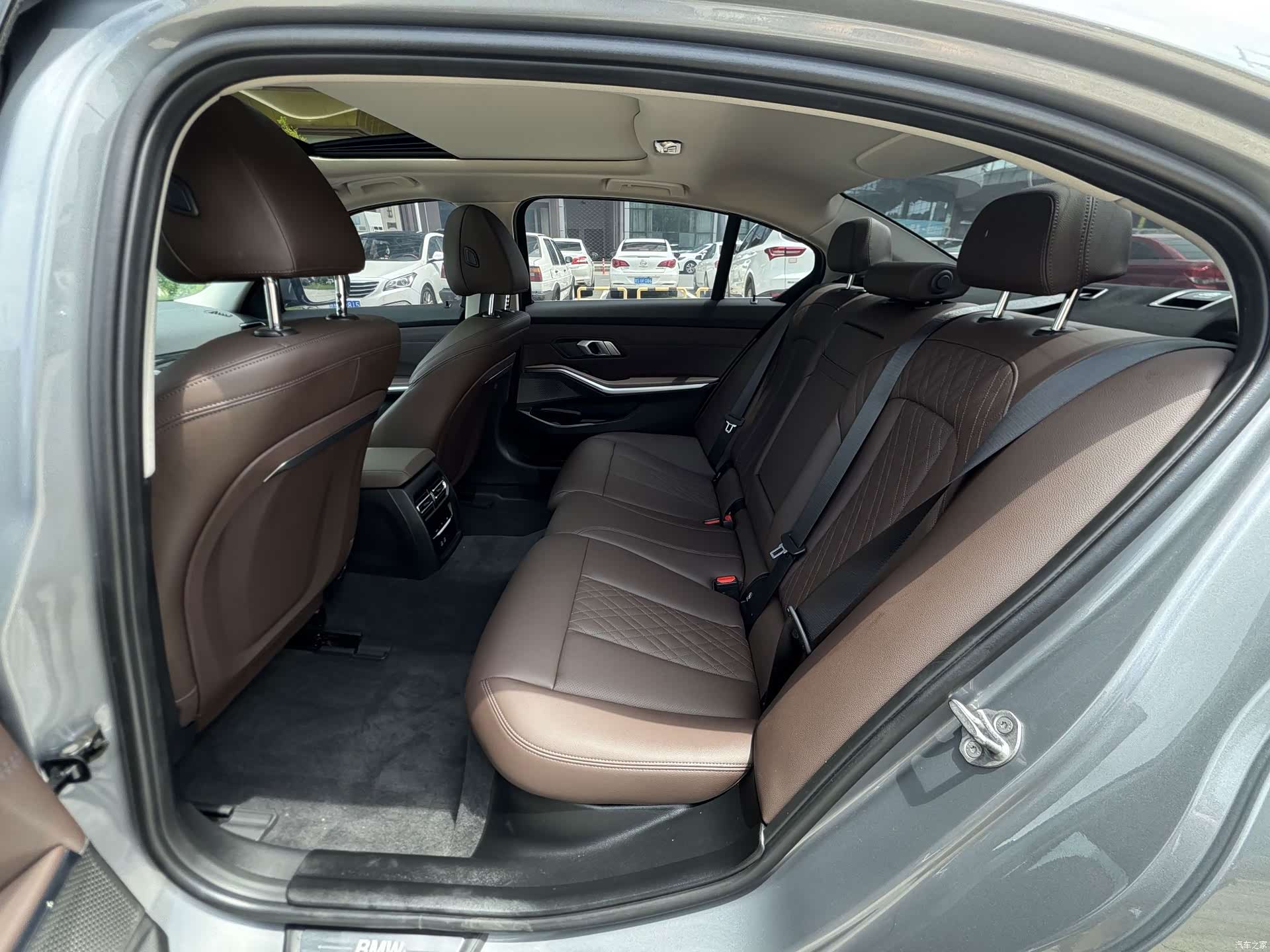 BMW i3, 2024 21