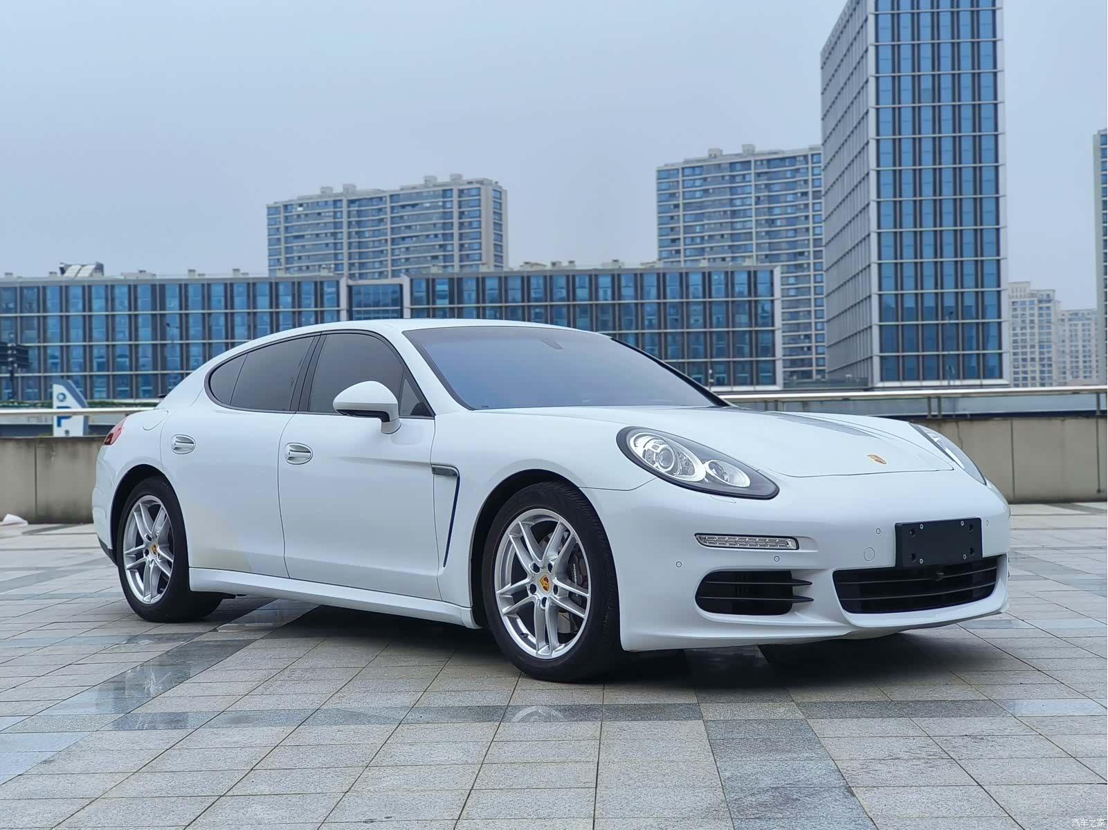 Porsche Panamera, 2016 2