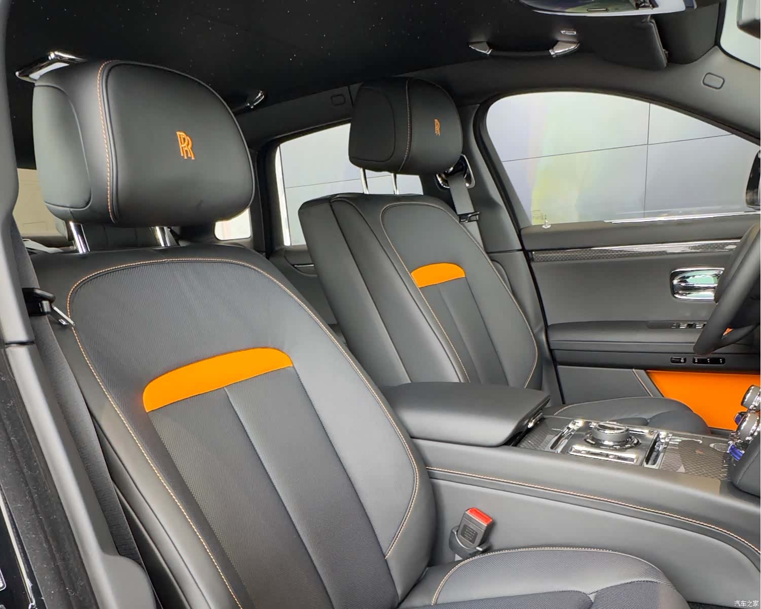 Rolls-Royce Ghost, 2026 21