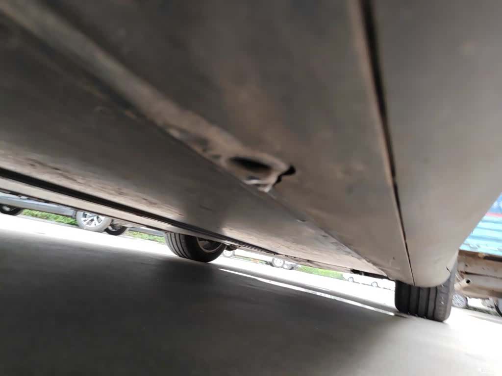 Tesla Model Y, 2021 17