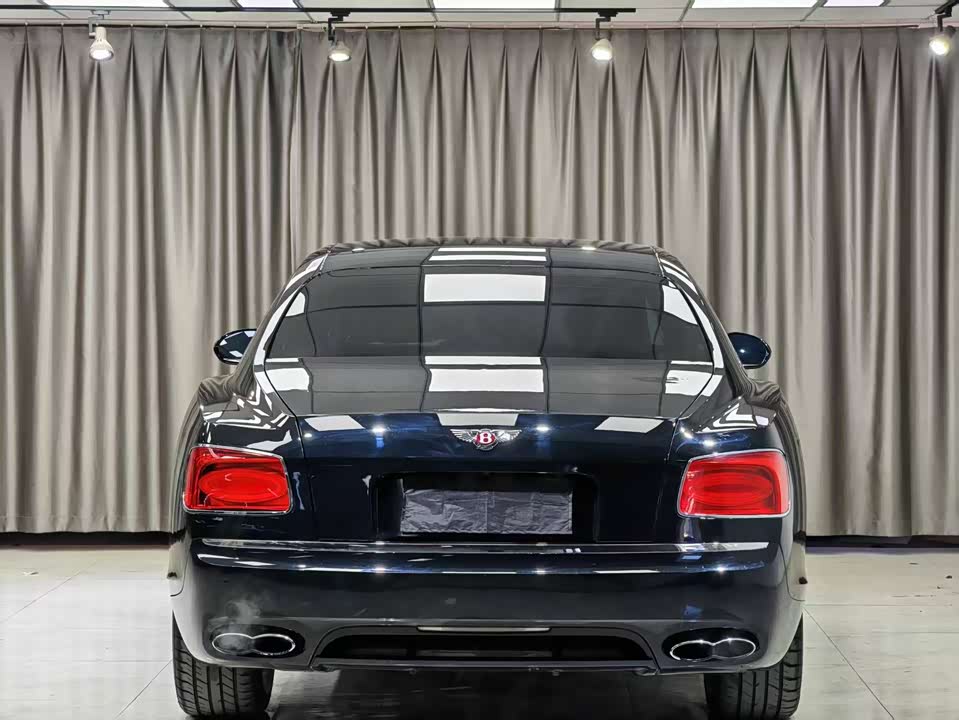Bentley Flying