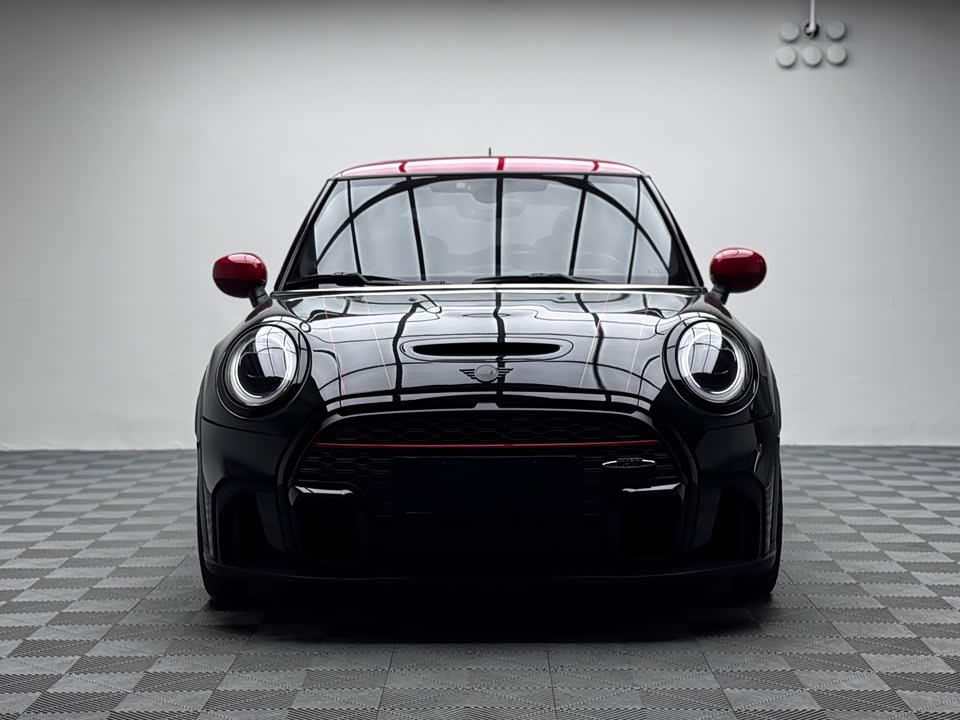 MINI JCW
