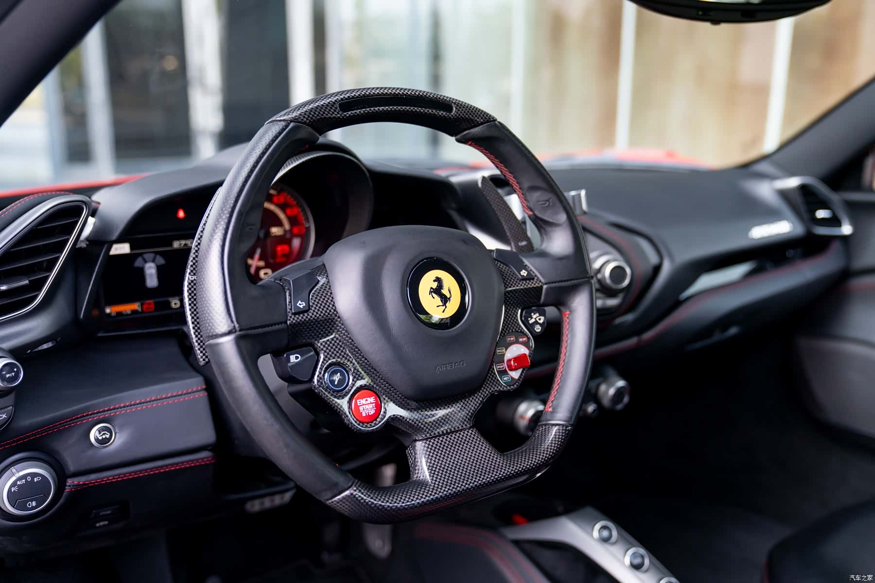 Ferrari 488, 2018 17
