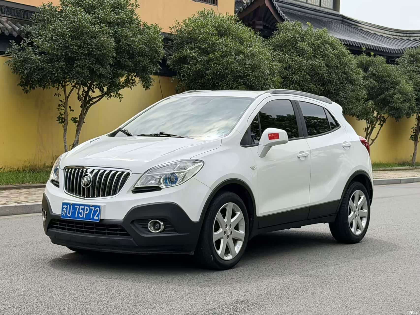 Buick Encore, 2015 1