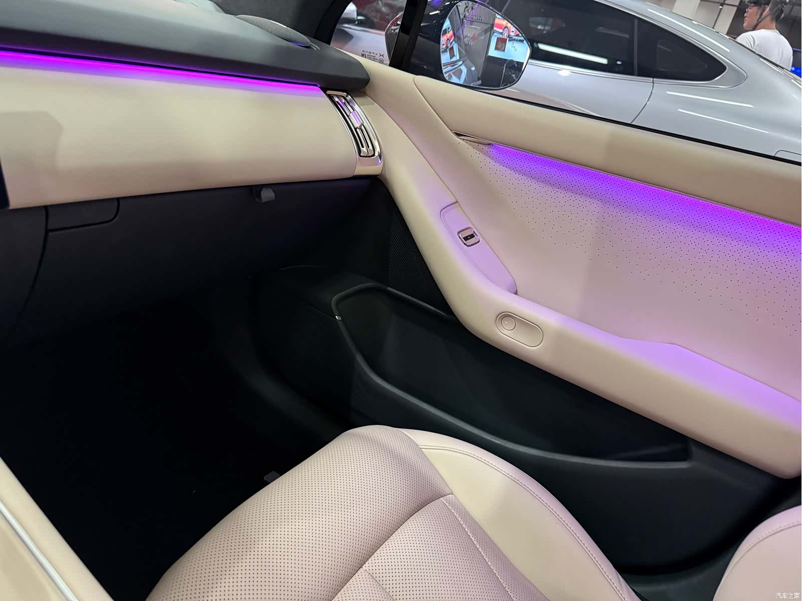 Xpeng P7, 2024 9