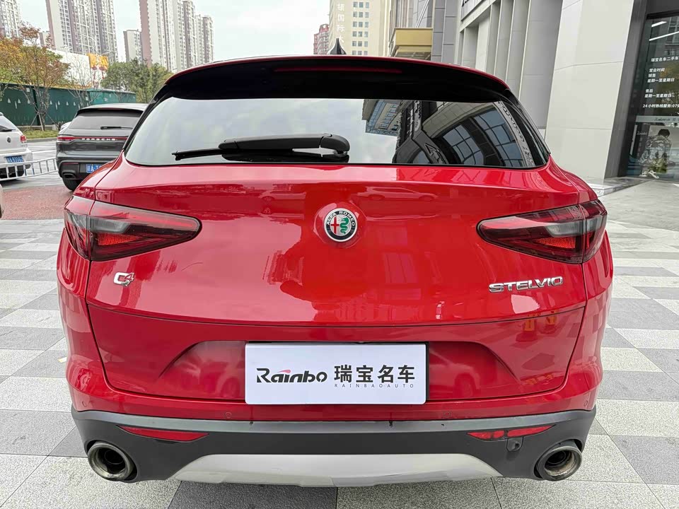 Alfa Romeo Stelvio