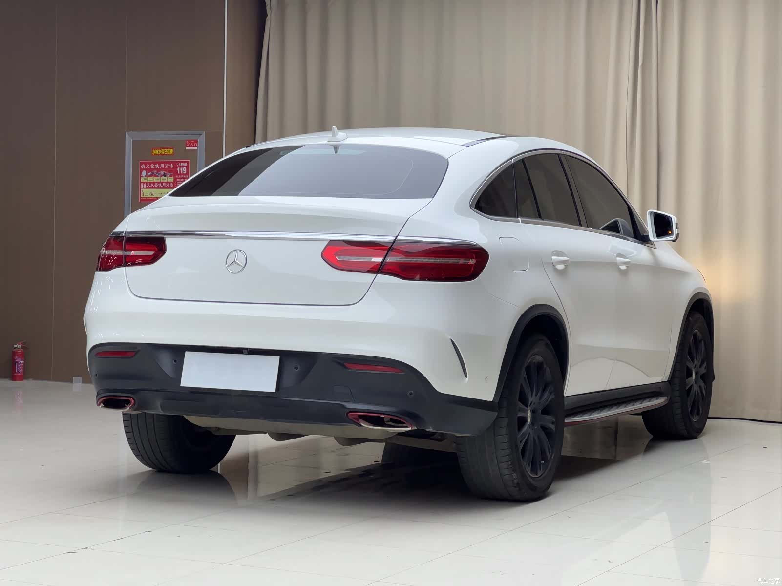 Mercedes-Benz GLE, 2016 16
