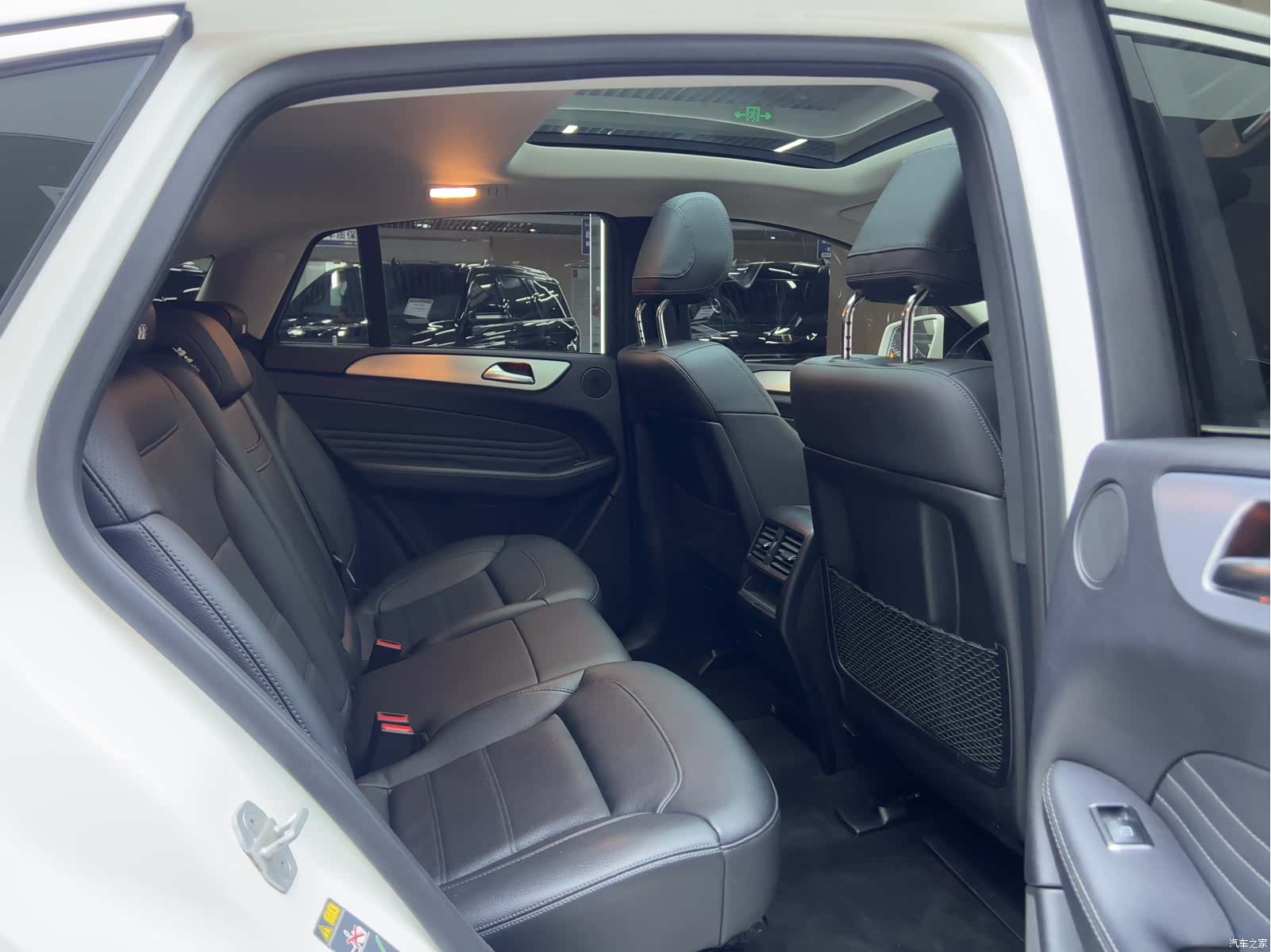 Mercedes-Benz GLE, 2016 6