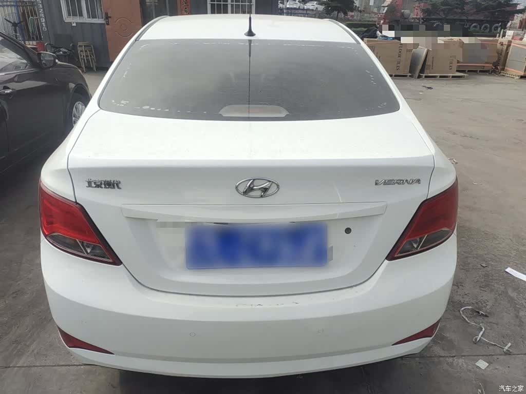 Hyundai GLS, 2016 6