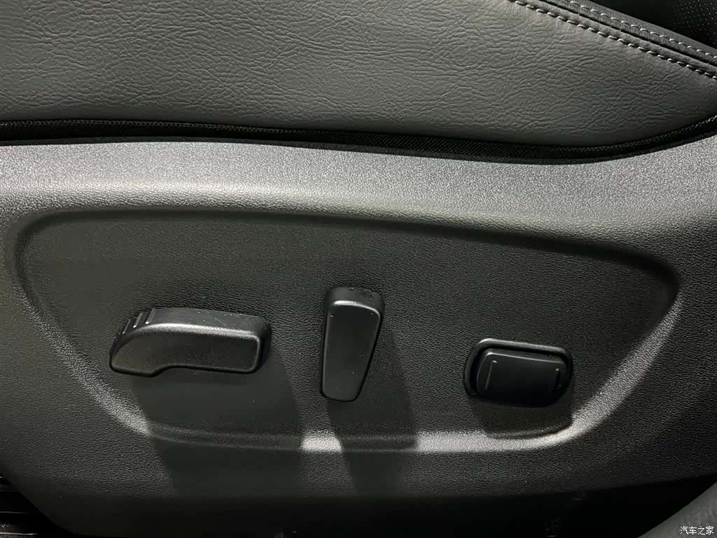 Nissan X-Trail, 2025 9