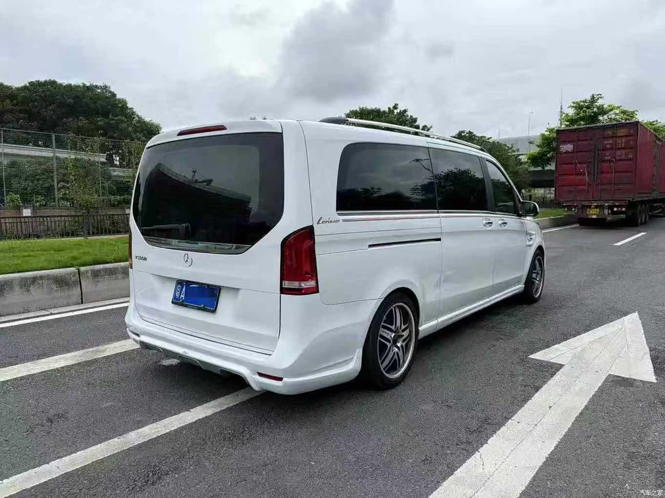 Mercedes-Benz V-Class, 2018 3