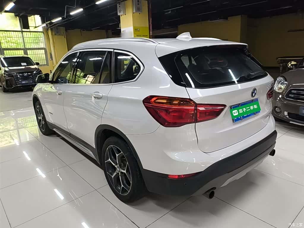 BMW X1, 2017 все фото
