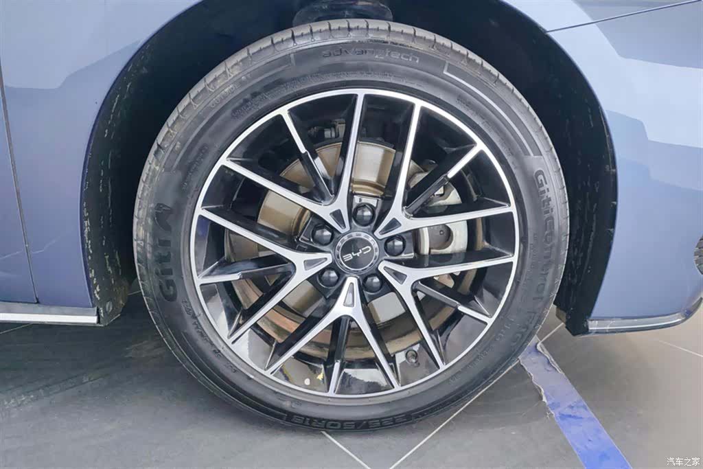 BYD Seal, 2023 6
