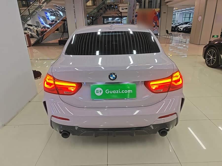 BMW 1 Series 2023, фото 4