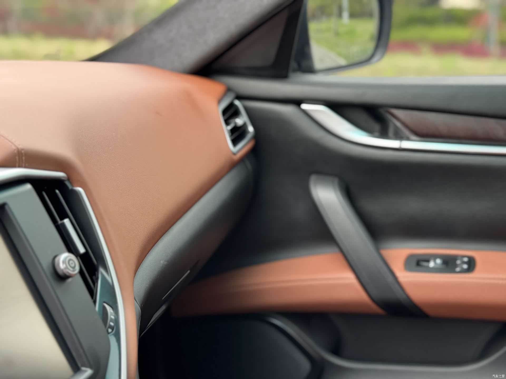 Maserati Ghibli, 2014 14