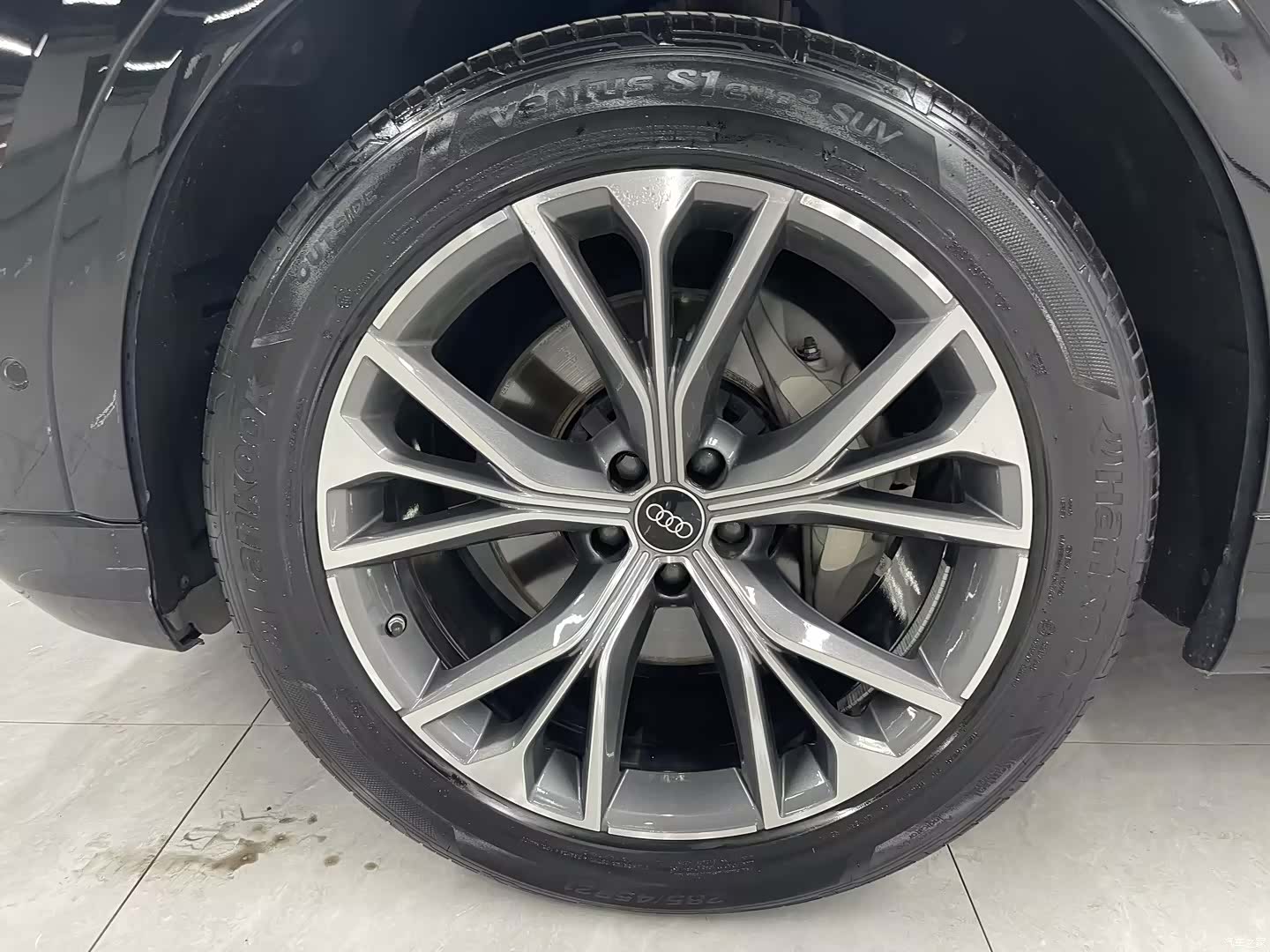 Audi Q8, 2024 16