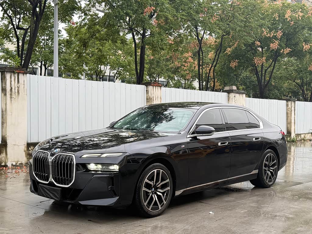 BMW 7 Series 7 2023 735Li M Sport