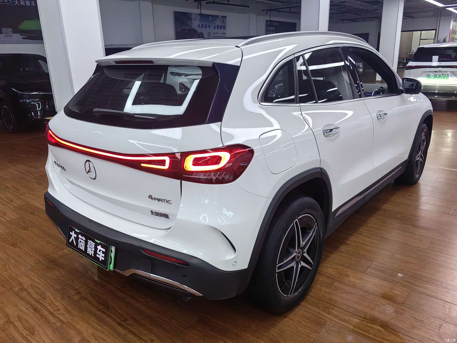Mercedes-Benz EQA, 2022 все фото