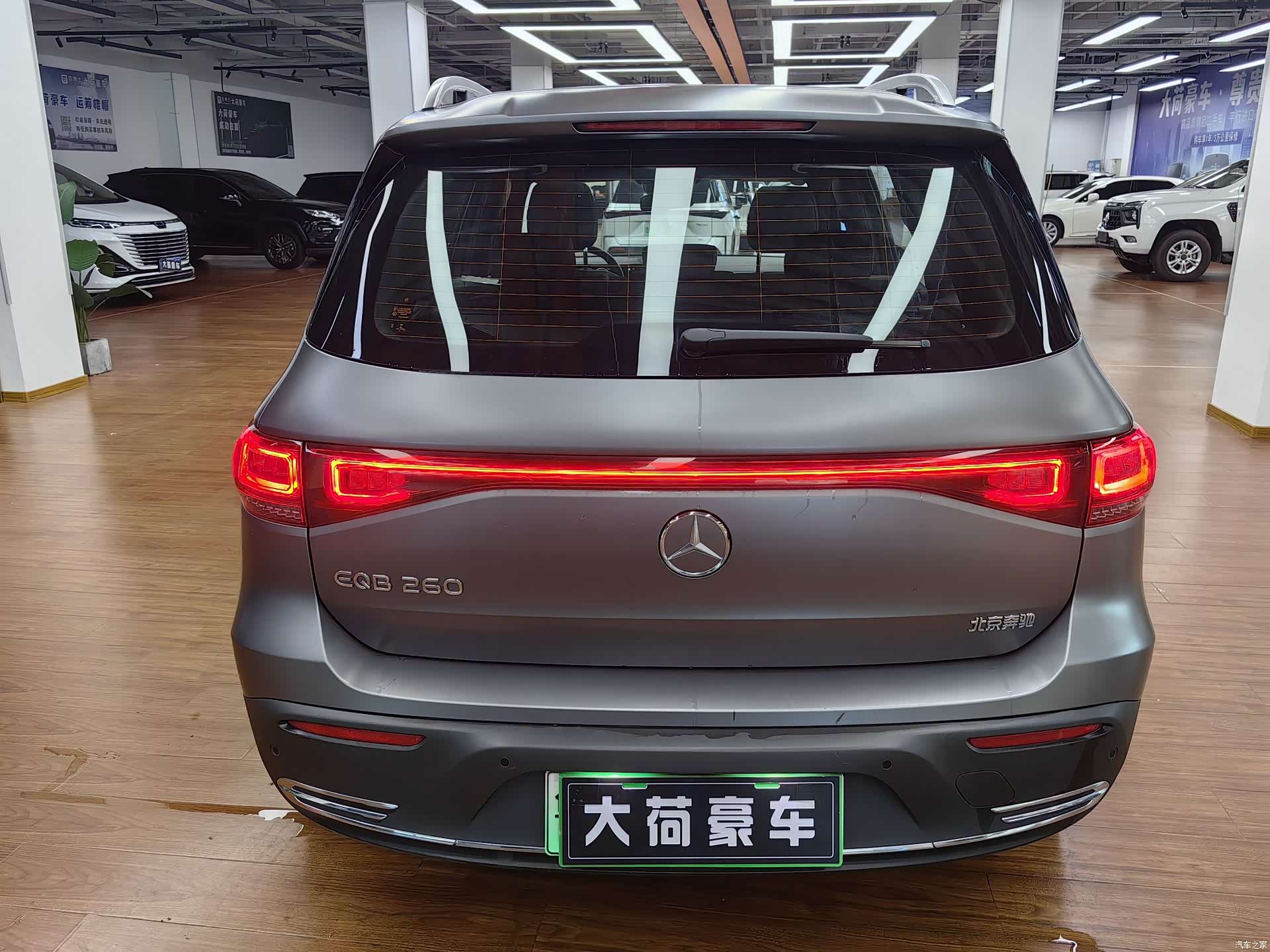 Mercedes-Benz EQB, 2023 6
