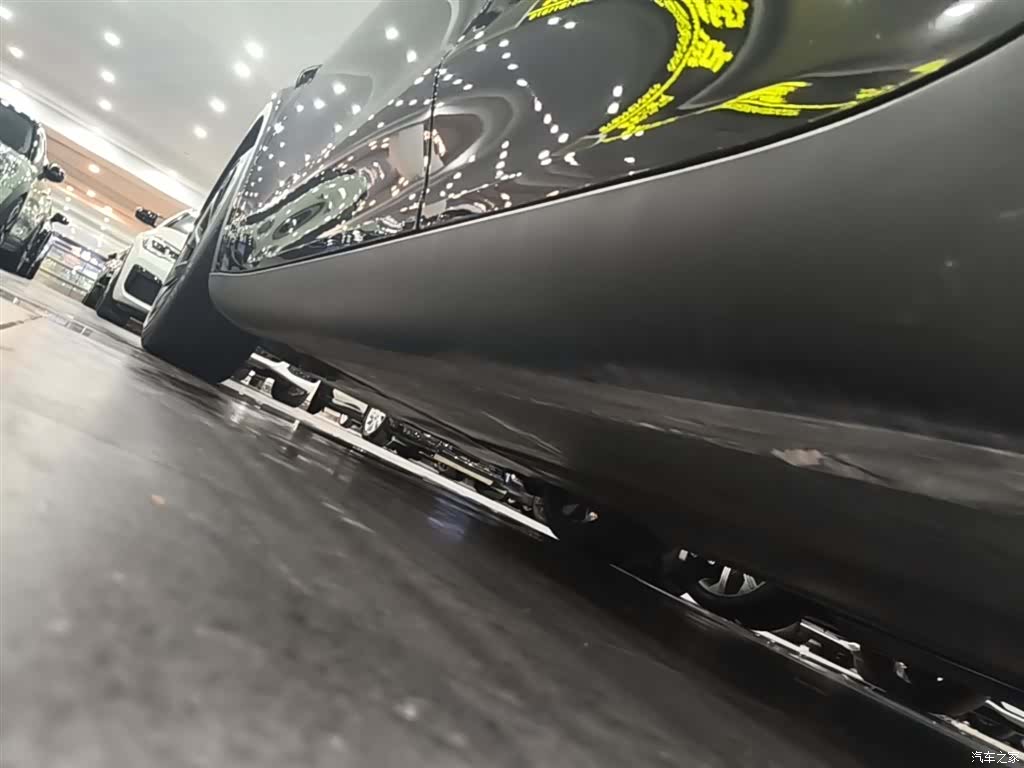 Tesla Model Y, 2022 22