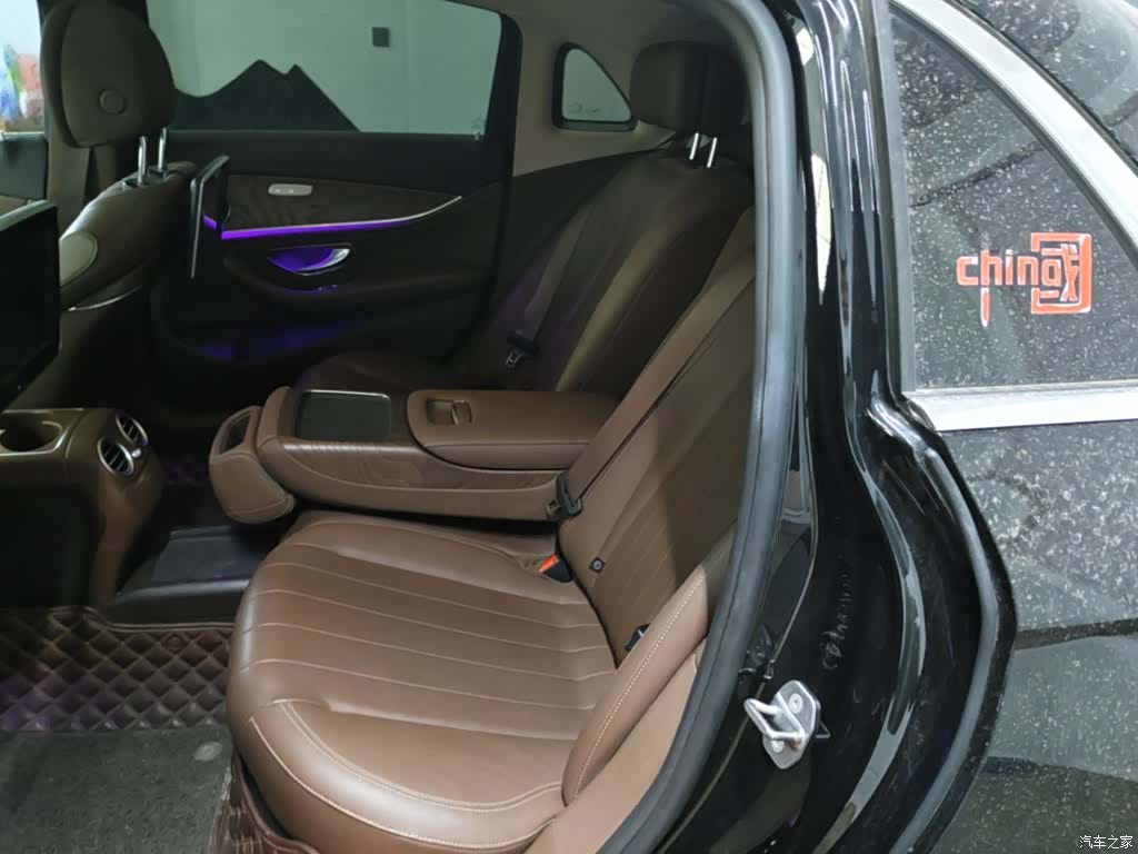 Mercedes-Benz E-Class, 2019 17