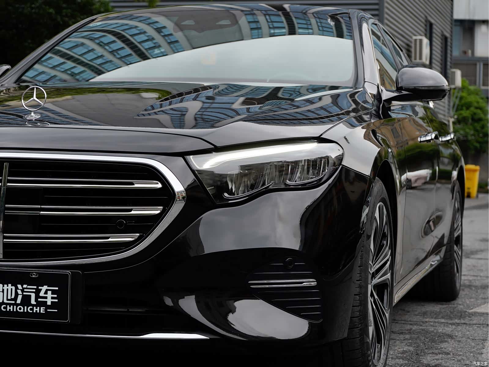 Mercedes-Benz E-Class, 2024 6