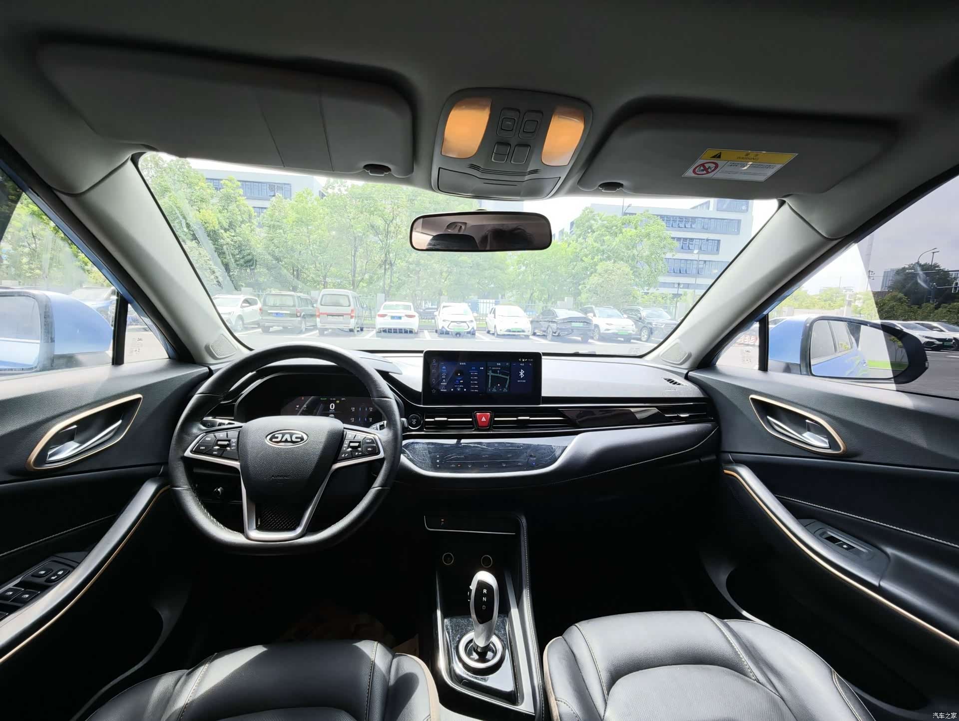 JAC iEVS4, 2019 все фото