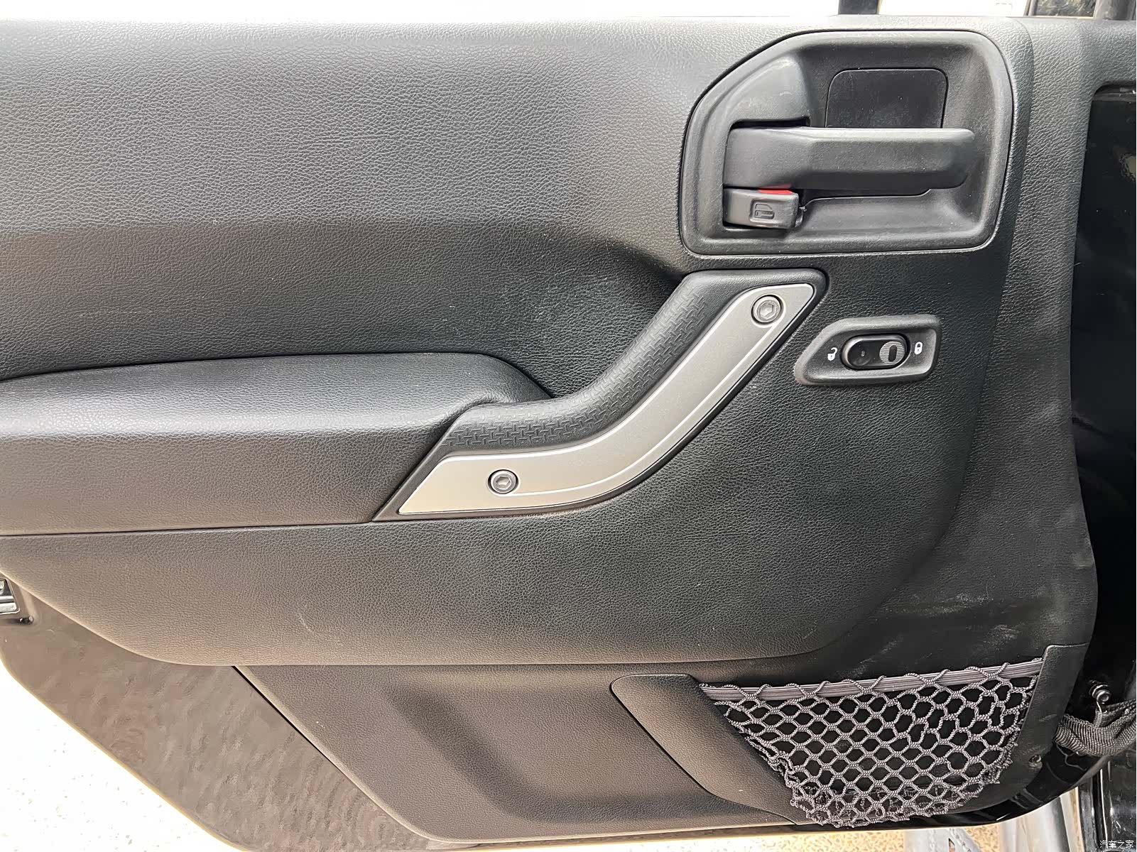 Jeep Wrangler, 2019 12