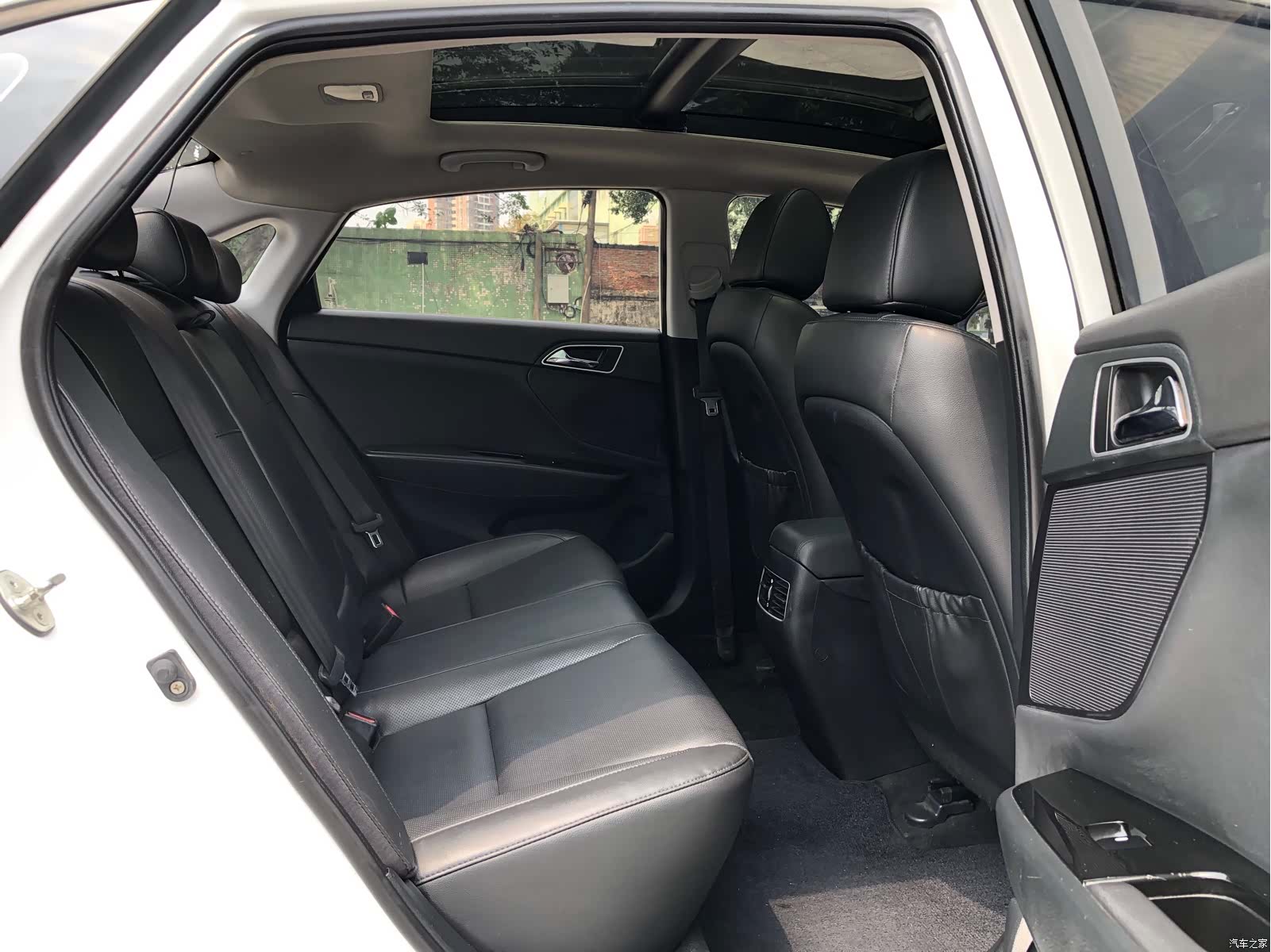 Hyundai GLS, 2017 8