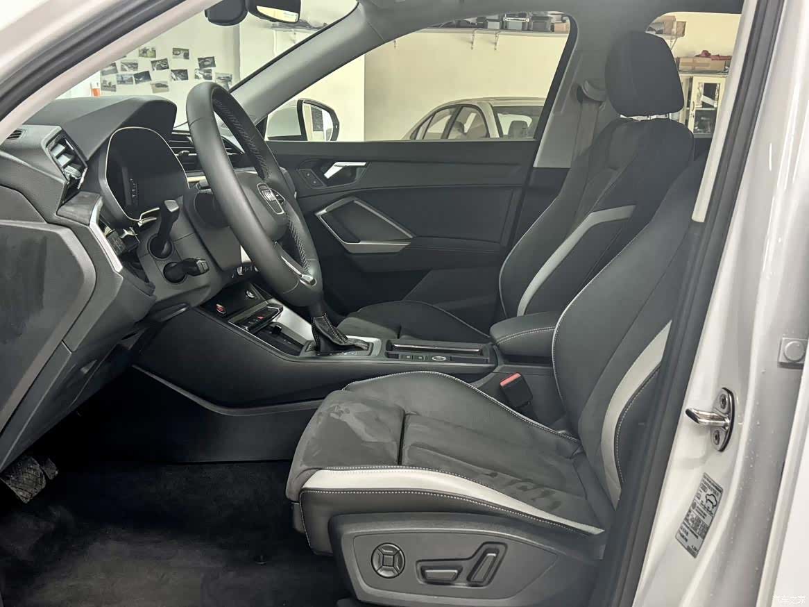 Audi Q3, 2022 8