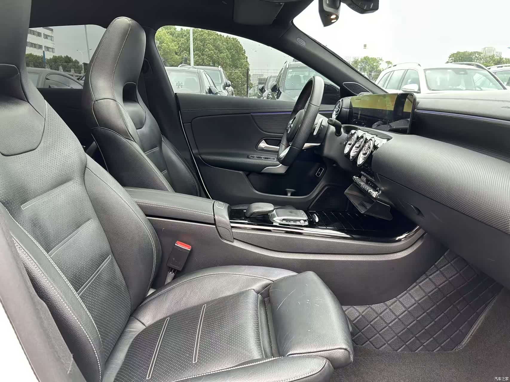 Mercedes-Benz CLA, 2022 15