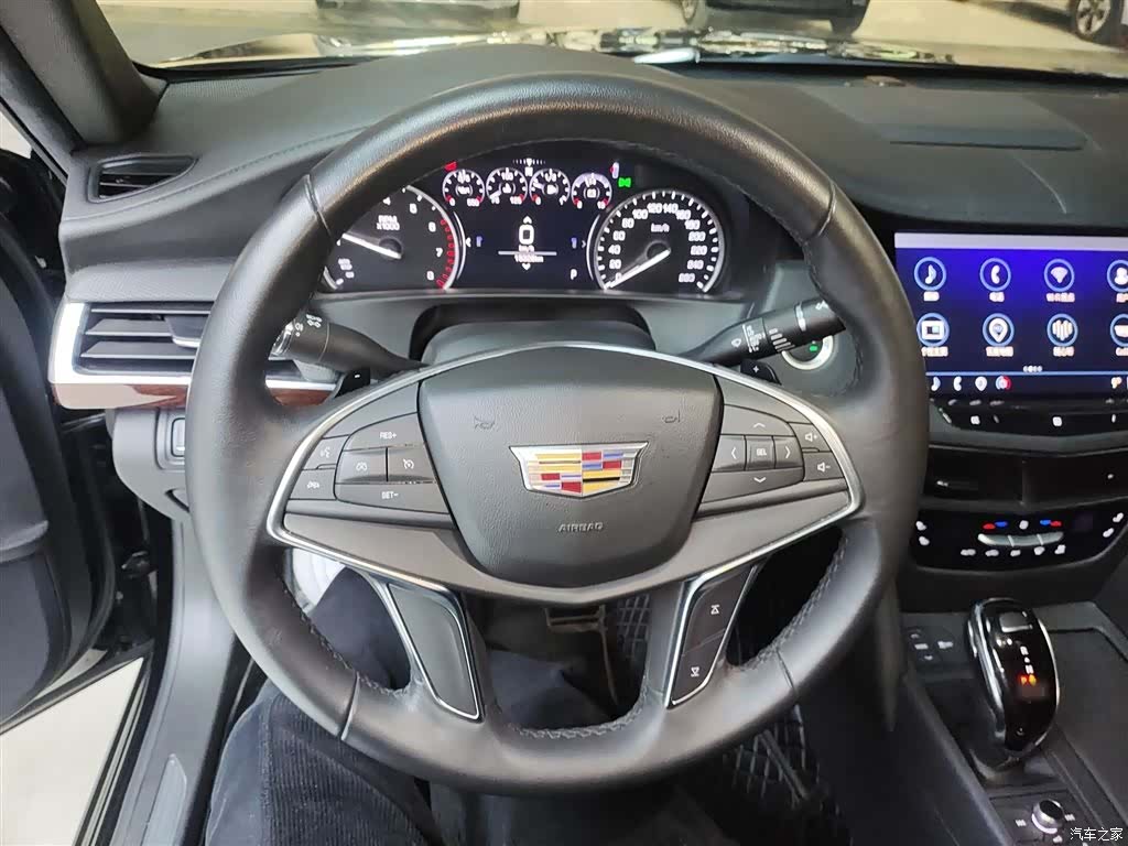 Cadillac CT6, 2023 7
