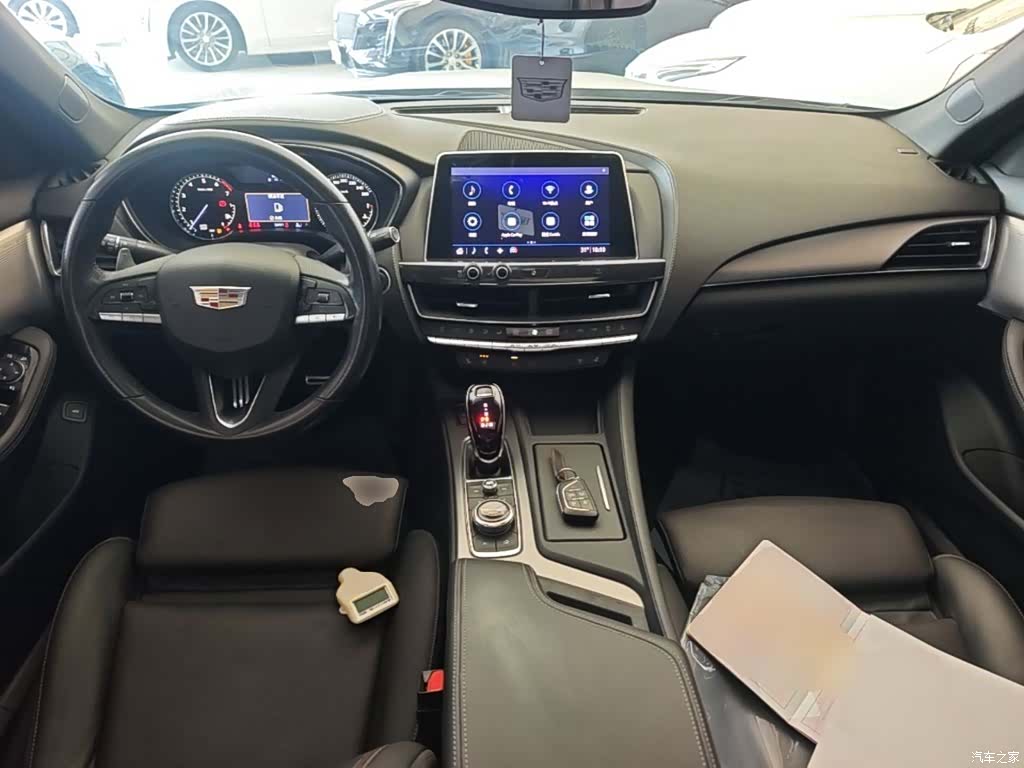 Cadillac CT5, 2020 10