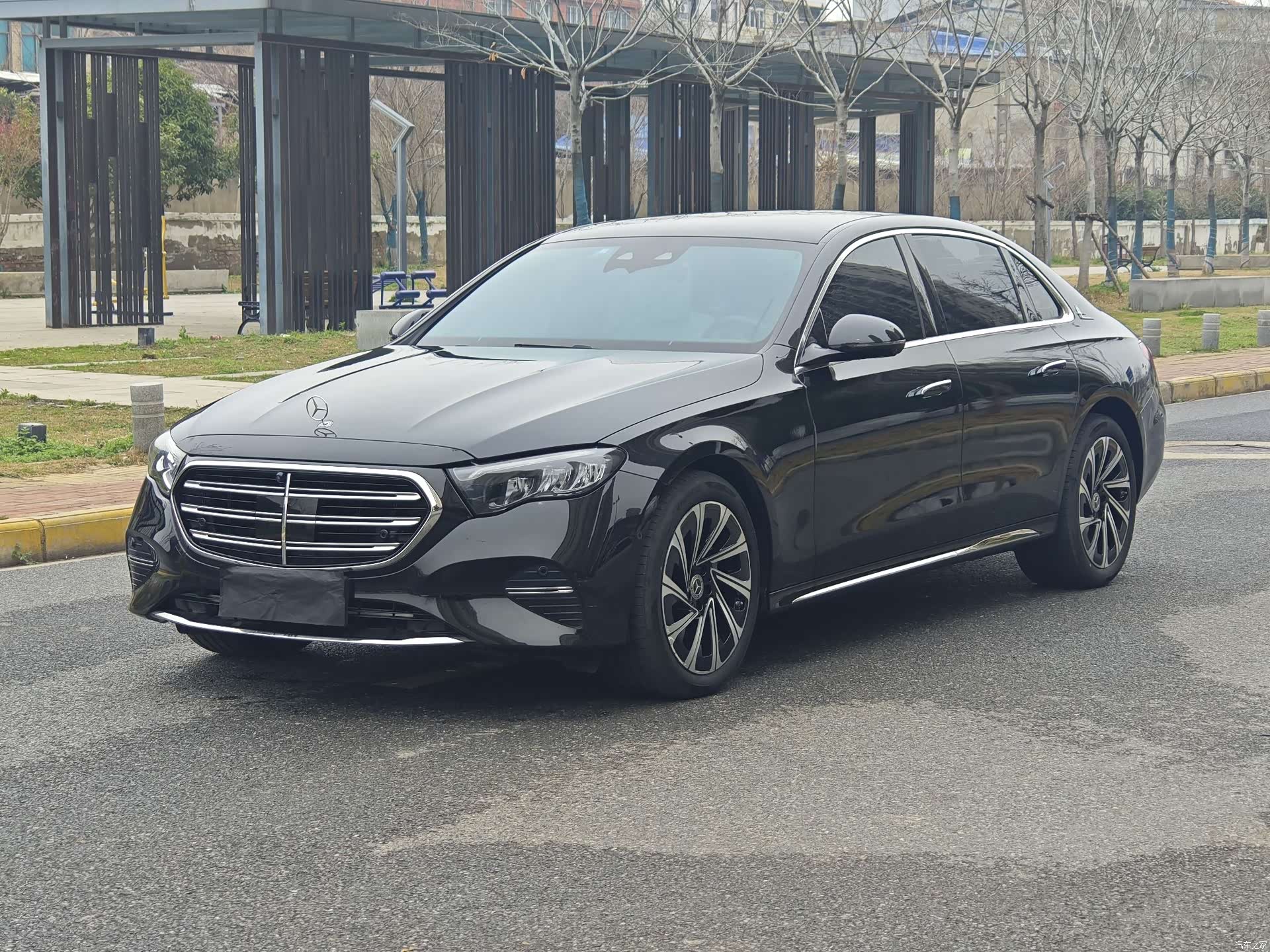 Mercedes-Benz E-Class, 2024 1
