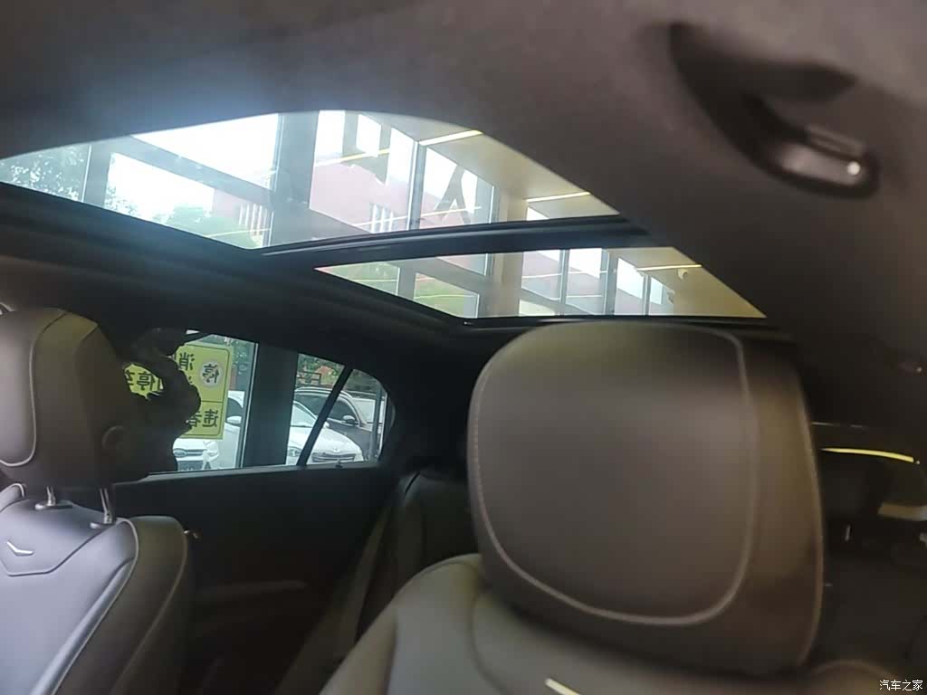 Cadillac XT4, 2021 18
