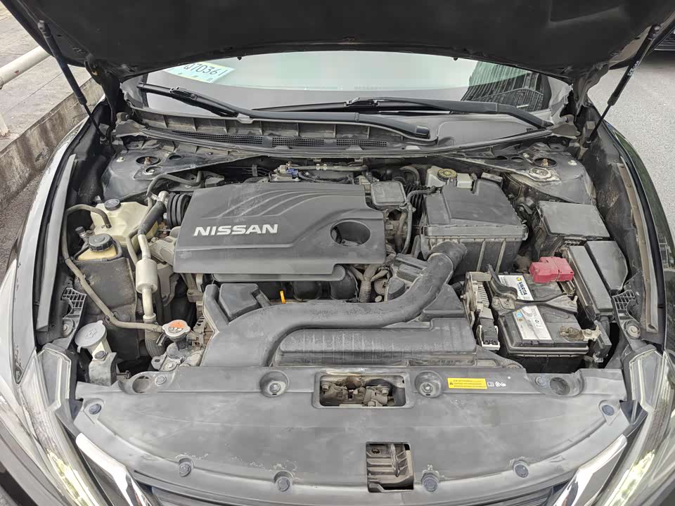 Nissan Teana