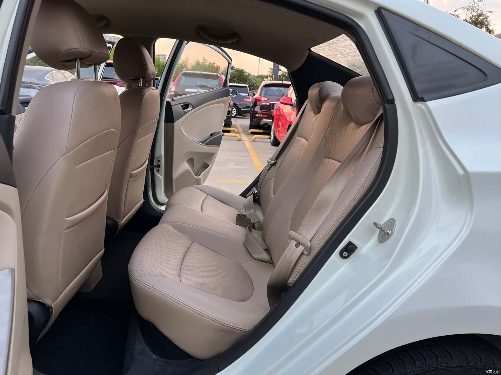 Hyundai GLS, 2016 все фото